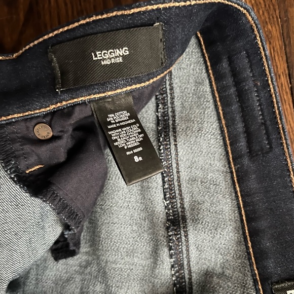 Express Mid Rise Skinny Jeans - Picture 2 of 3